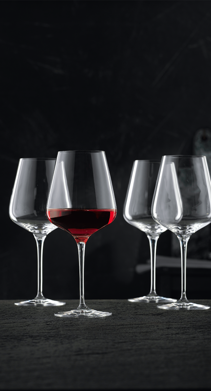 Zestaw 4 ekskluzywnych kieliszków do czerwonego wina Nachtmann Vinova Magnum