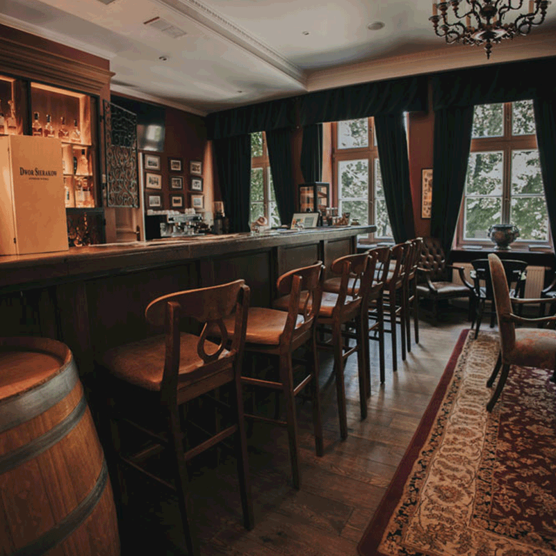 Noc Wina: Kolacja i koncert - Dwór Sieraków 07.02.2026 (20:00)